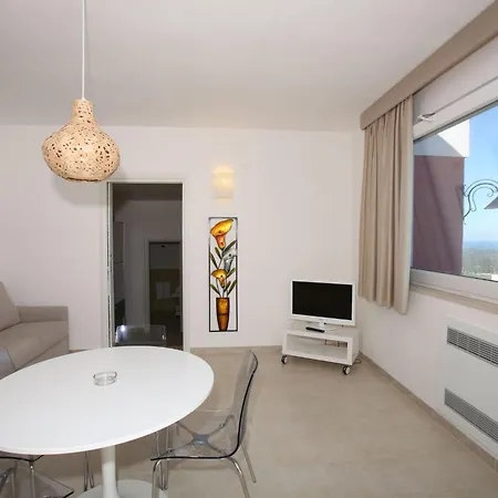 Ferienhaus Venere - Panoramapool - Aussicht Wow! By Interhome *